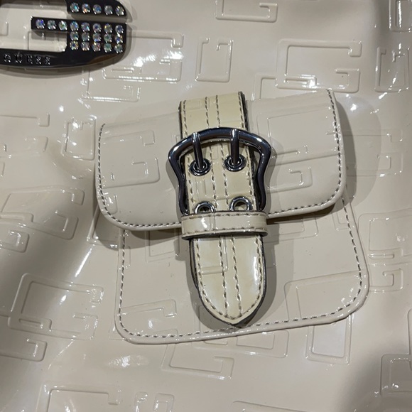 Guess Ladies bag - Picture 3 of 7